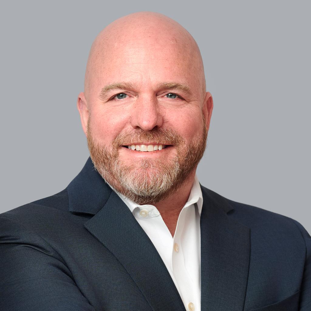 Professional LinkedIn headshot - Phoenix