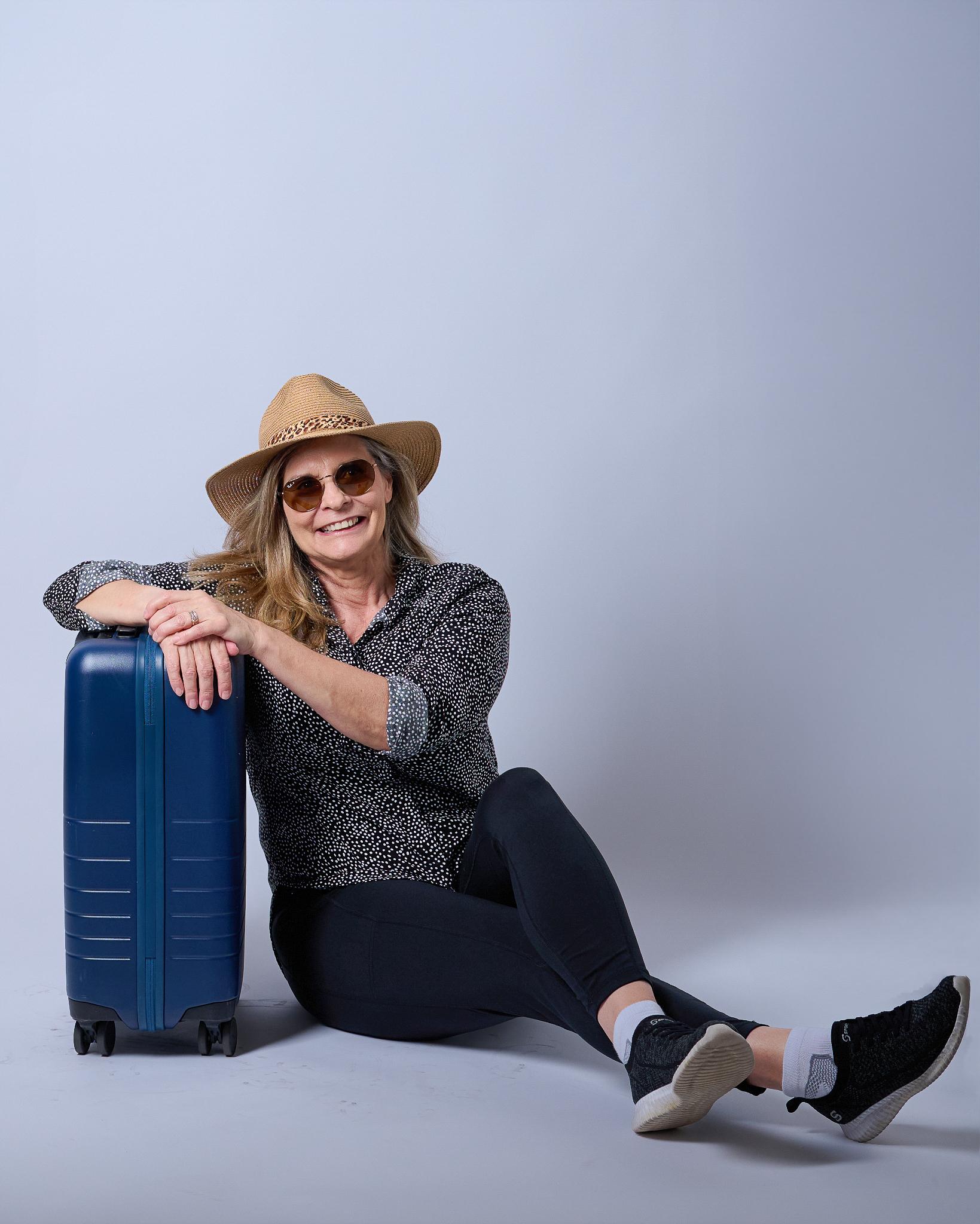 Cindy traveling - frame 11