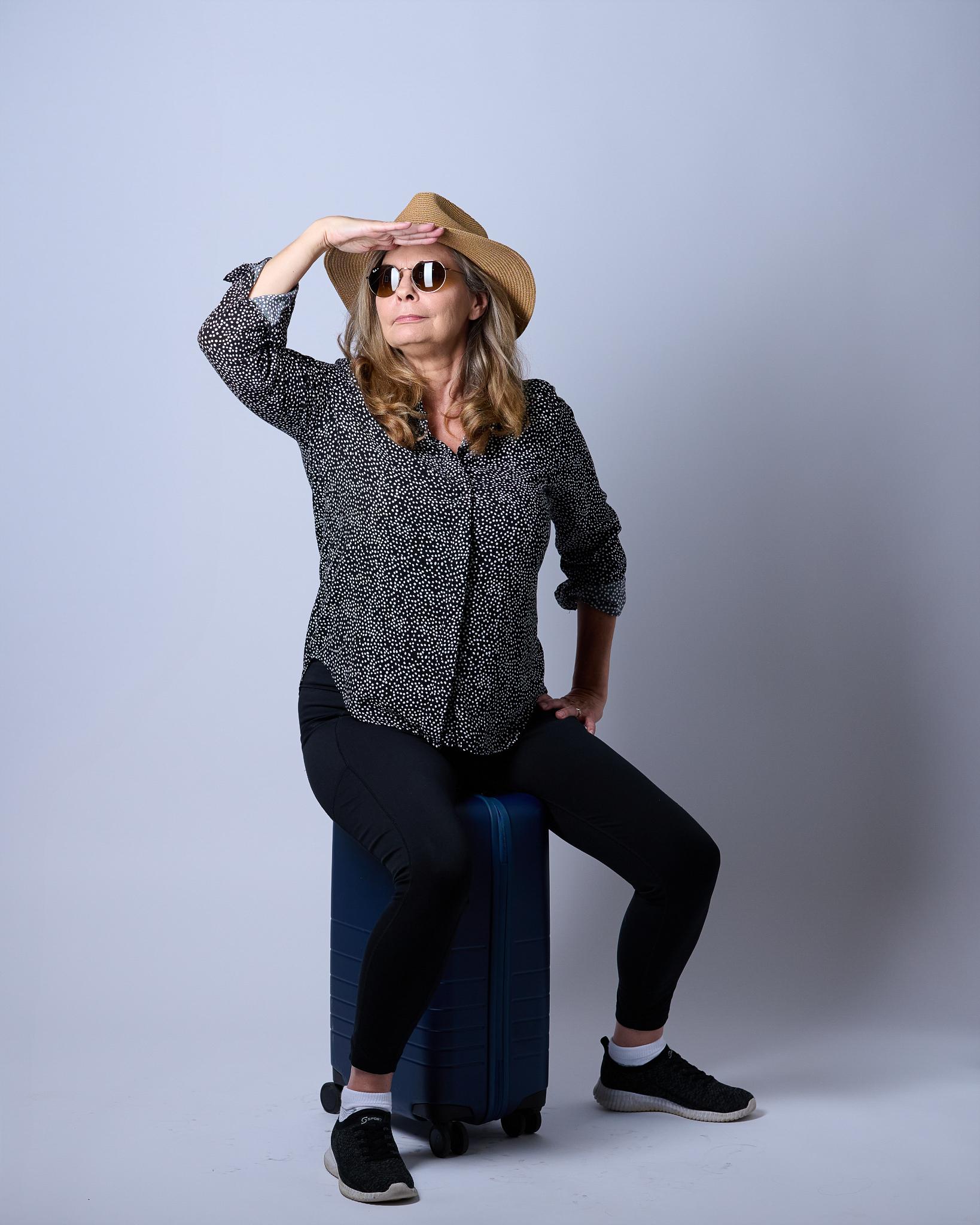 Cindy traveling - frame 12