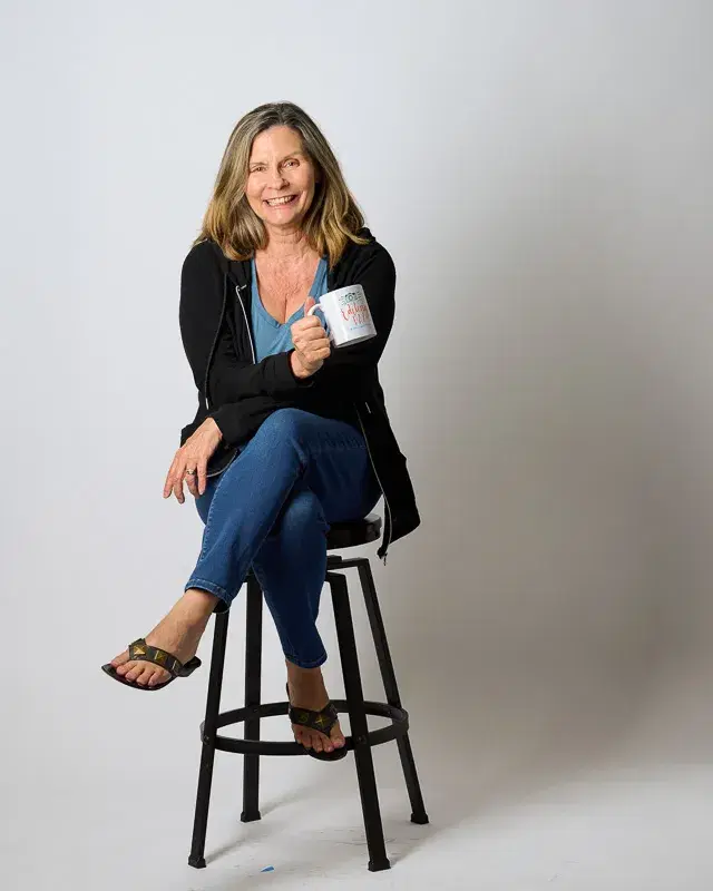 Cindy Quinn Phoenix headshot photographer behind the scenes