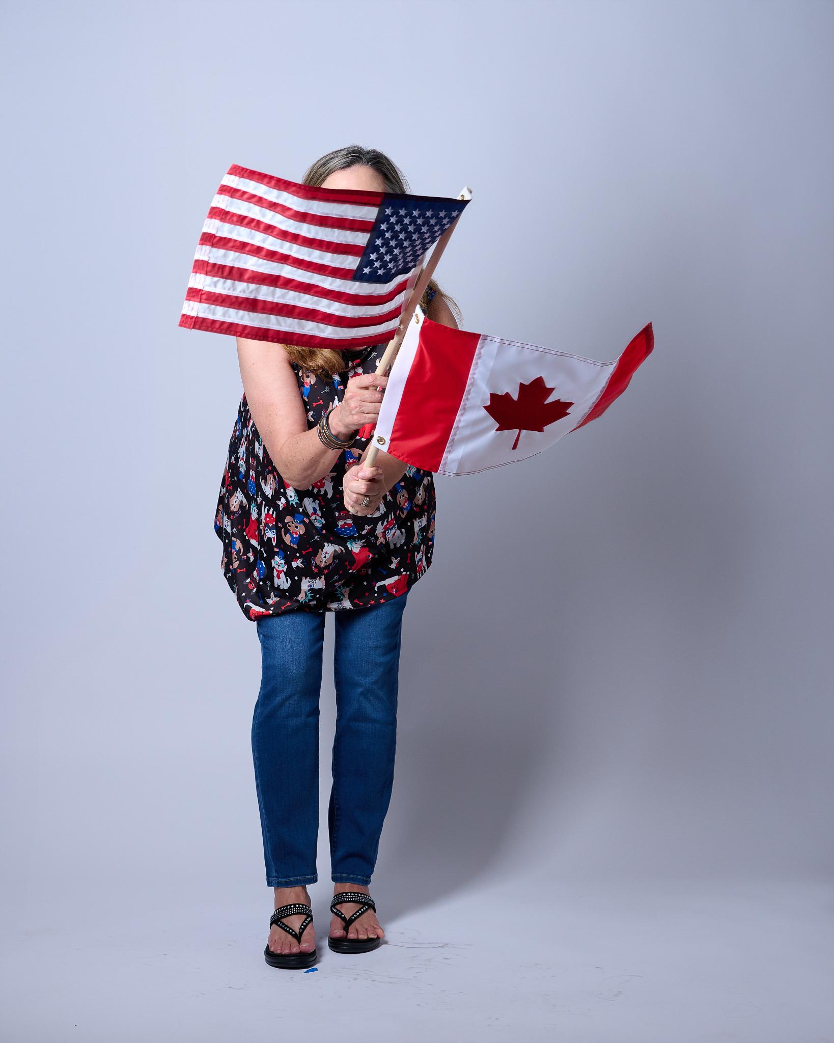 Cindy with flags - frame 17