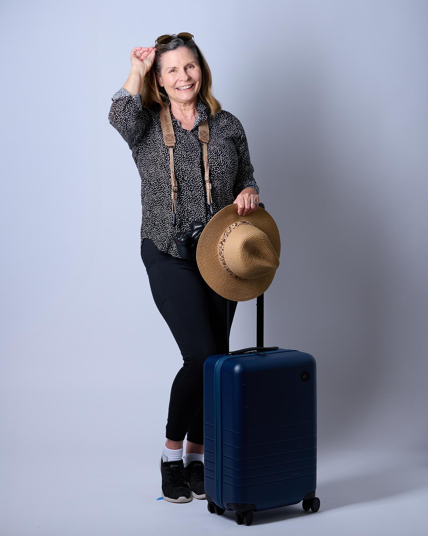 Cindy traveling - frame 3