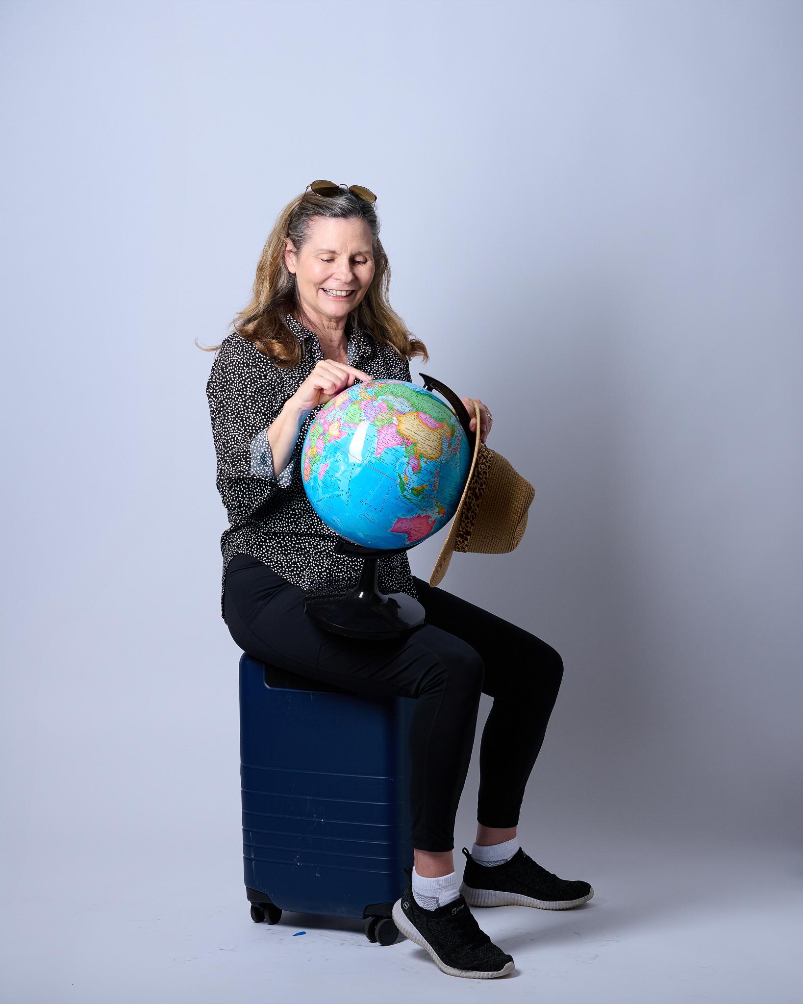 Cindy traveling - frame 15